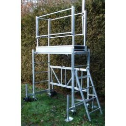 GERUEST EXPERTEN Gartengerüst Aus Alu - Bühnenlänge 1,60m, Bühnehöhe 1,50m, Mit 2 Rollen 200mm 2 Rasenschützende Füße - EIR4TH