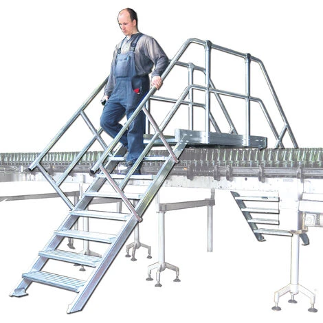 Euroline 512 Übergang 60° 800mm Stufenbreite 2x9 Stufen 3 Euroline 512 Übergang 60° 800mm Stufenbreite 2x9 Stufen