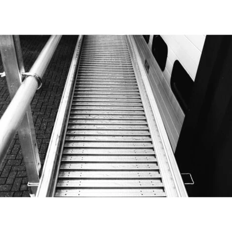 Altrex Aluminium Steg 5.00 M - Einzelteil 3 Altrex Aluminium Steg 5.00 M - Einzelteil